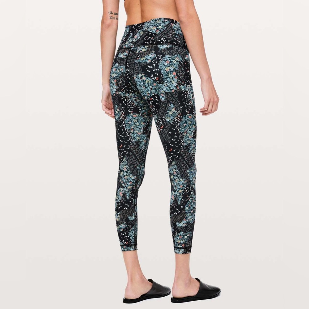 Lululemon Wunder Under High-Rise 7/8 Tights 25” EUC Size 6